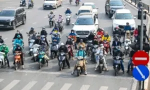 'Phạt dừng đèn đỏ quá vạch nên dựa trên mức độ nguy hiểm'