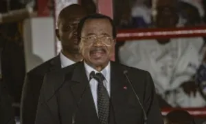 Tổng thống Cameroon tái tranh cử ở tuổi 92